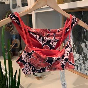 Seea Reversible Swimsuit. (Size S Top/Size M Bottom)